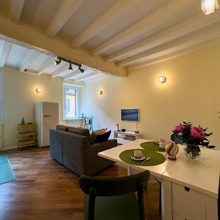 Buro Nel Borgo Apartment Parma Luaran gambar