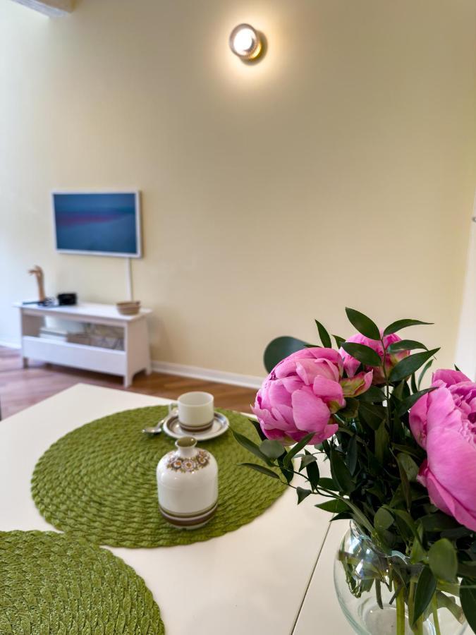 Buro Nel Borgo Apartment Parma Luaran gambar